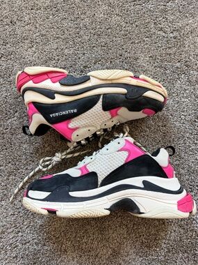 Authentic Balenciaga Women’s Triple S Pink, Black & Cream Chunky Sneakers